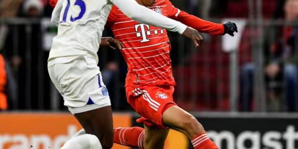 13场连胜！孔帕尼创记录封神？拜仁势不可挡！